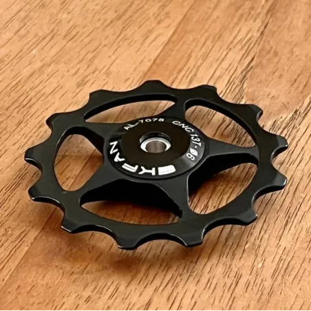 derailleurwieltje aluminium 13T keramisch lager 5 / 6mm asjes