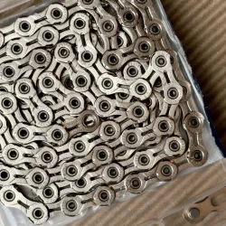 KMC 11 speed  ketting X11SL super lite SILVER | Derks-wielersport.nl